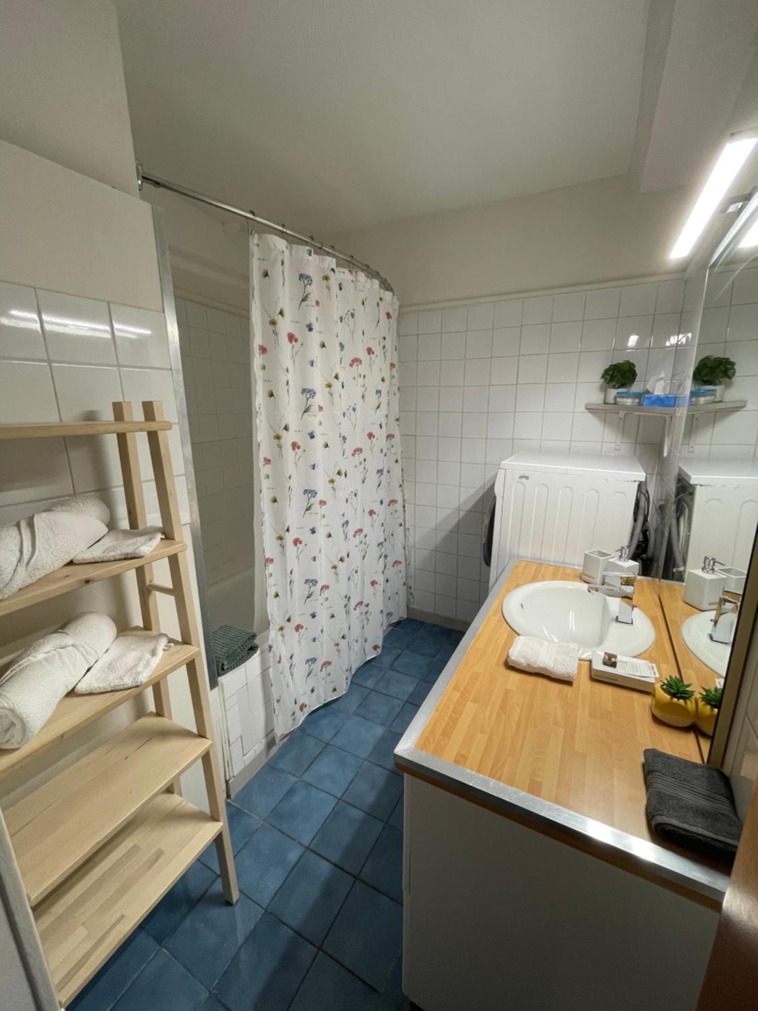 Maison De Jardin - Confort, Commodite, Bien Equipe Livarot-Pays-d'Auge Exterior foto